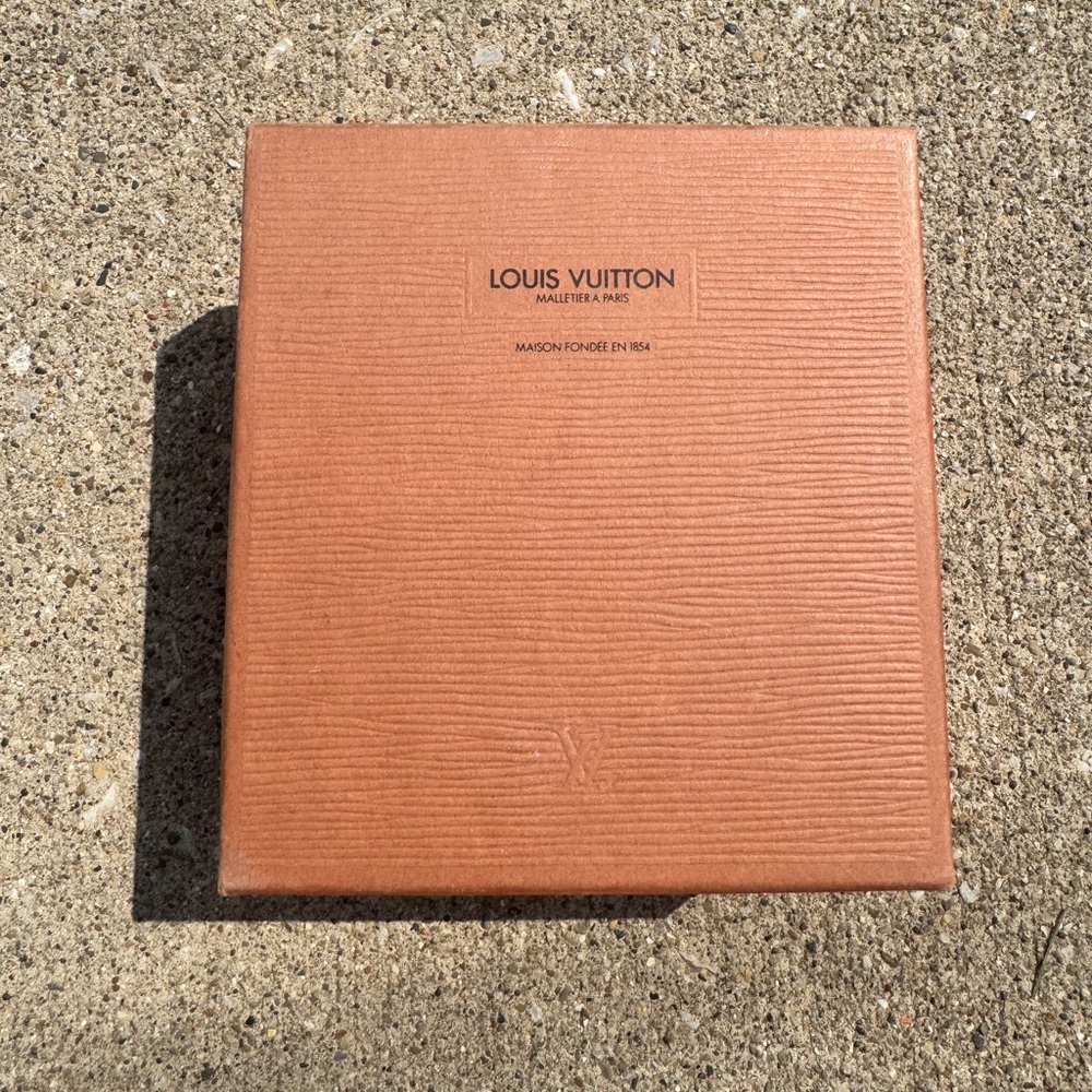 Authentic Louis Vuitton Belt Box